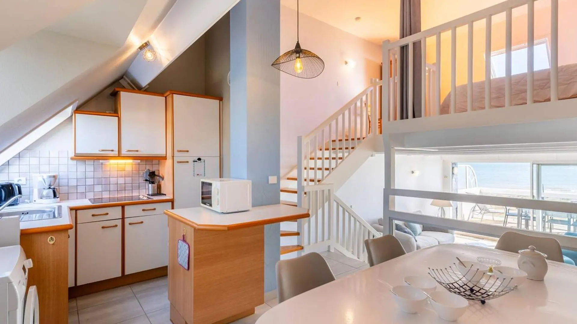 아파트 Appartement Vue Mer 2 Pieces + Mezzanine A Carnac, Terrasse, Parking, Proche Plage Et Commerces - Fr-1-477-84 프랑스